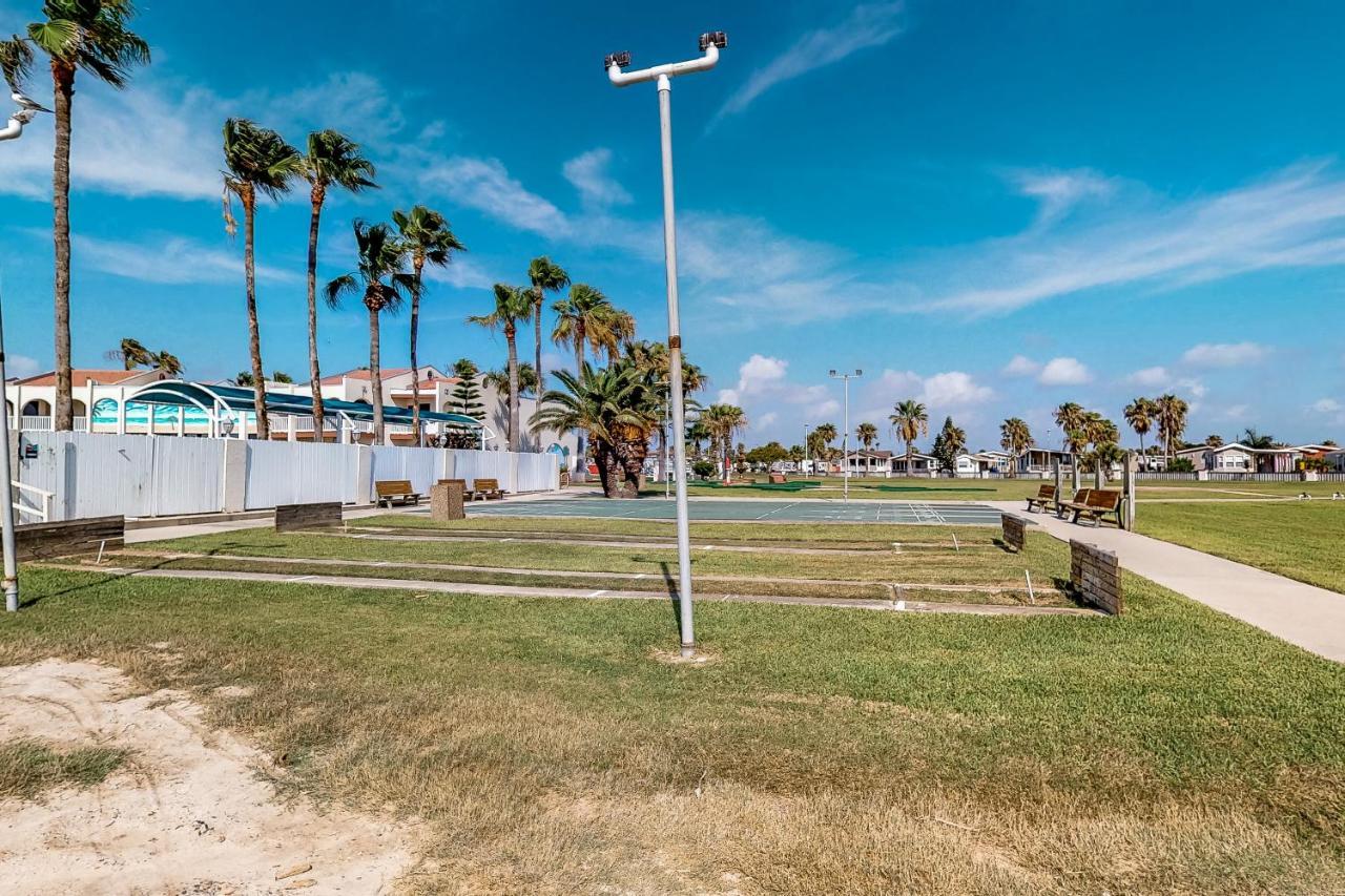 Long Island Village Unit 638 Sand Dollar Drive Port Isabel Exterior foto